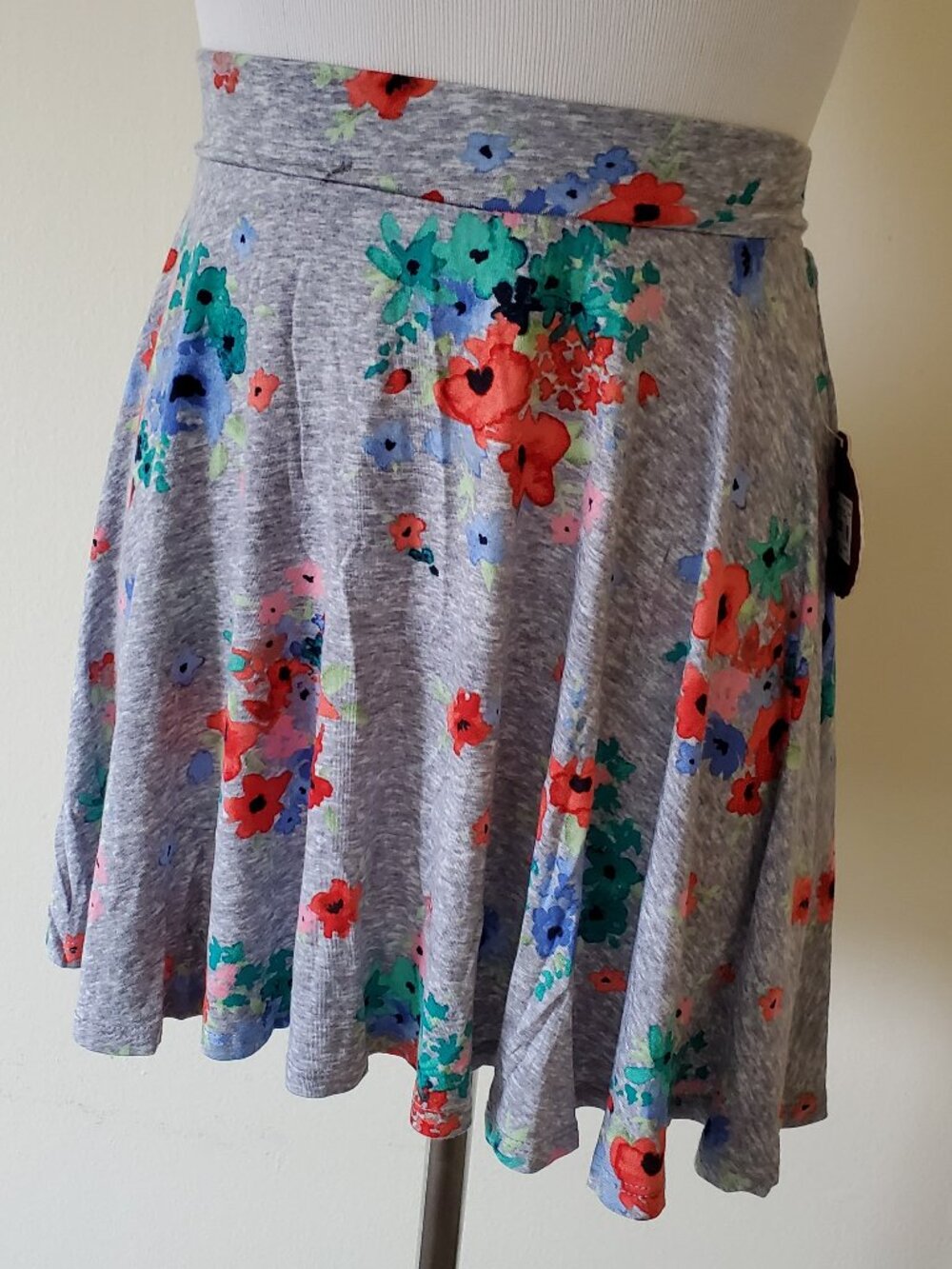NWT SO Heather Gray Floral Skater Skirt